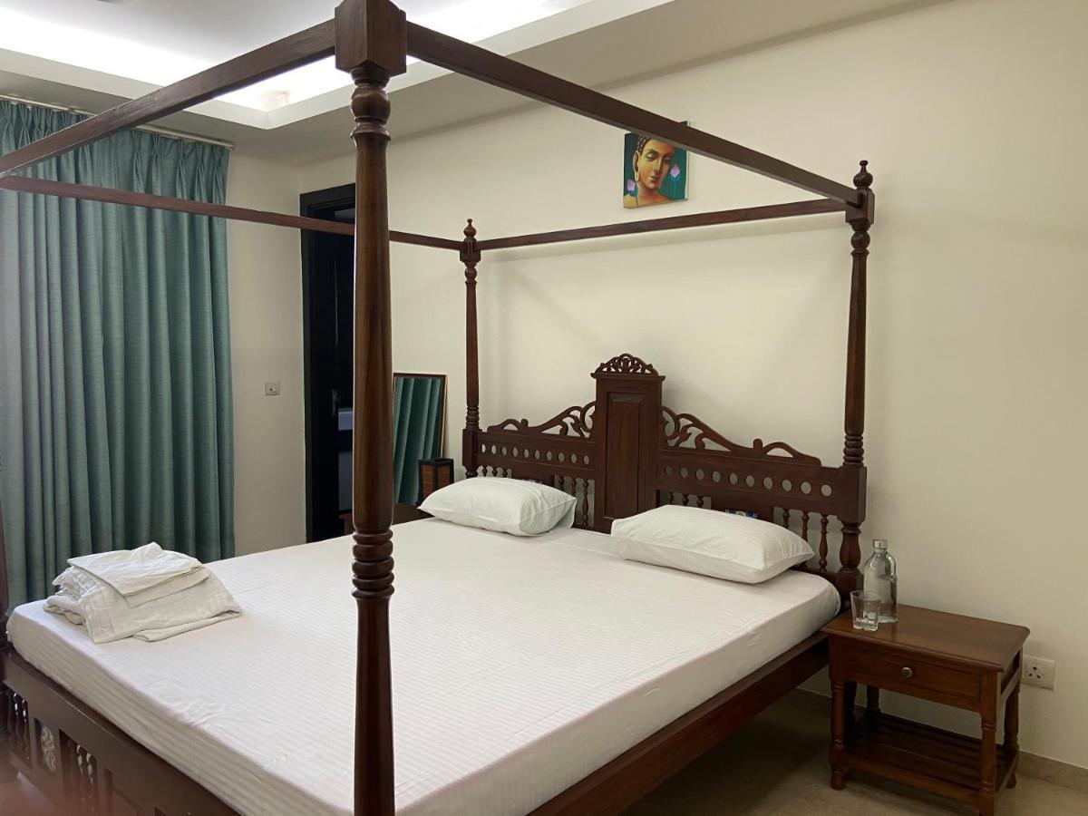 Art House Vasant Vihar New Delhi Bed and Breakfast Εξωτερικό φωτογραφία